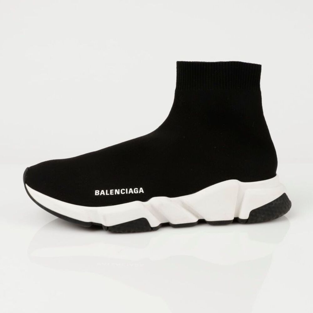Speedrunner Sneakers - Picture 5 of 10